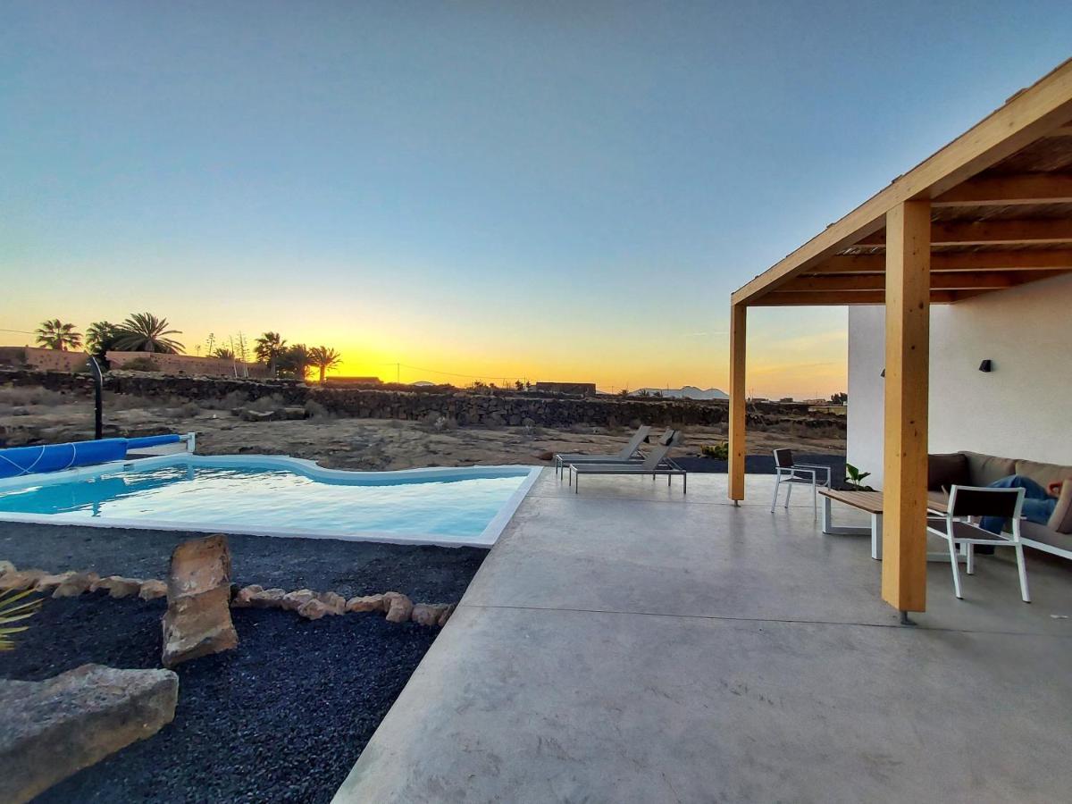 Villa Tabaiba En Lajares Con Piscina Exterior foto